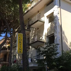 Cortina Отель