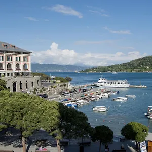 grand-hotel-portovenere.hotelitalianriviera.com/