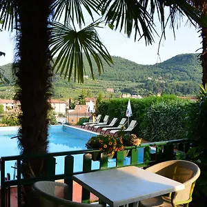 hotel-giotto.hotelinveneto.com/